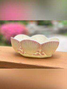 Belleek Ireland Pink Shell Nut Bowl • 3rd Mark 1926–1946 • Coral Pattern/Vintage